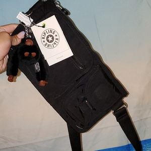 Brand new never worn kippling fanny pack